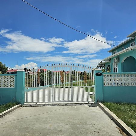 Blue Villa Apartment, East Coast Demerara Georgetown Exterior photo