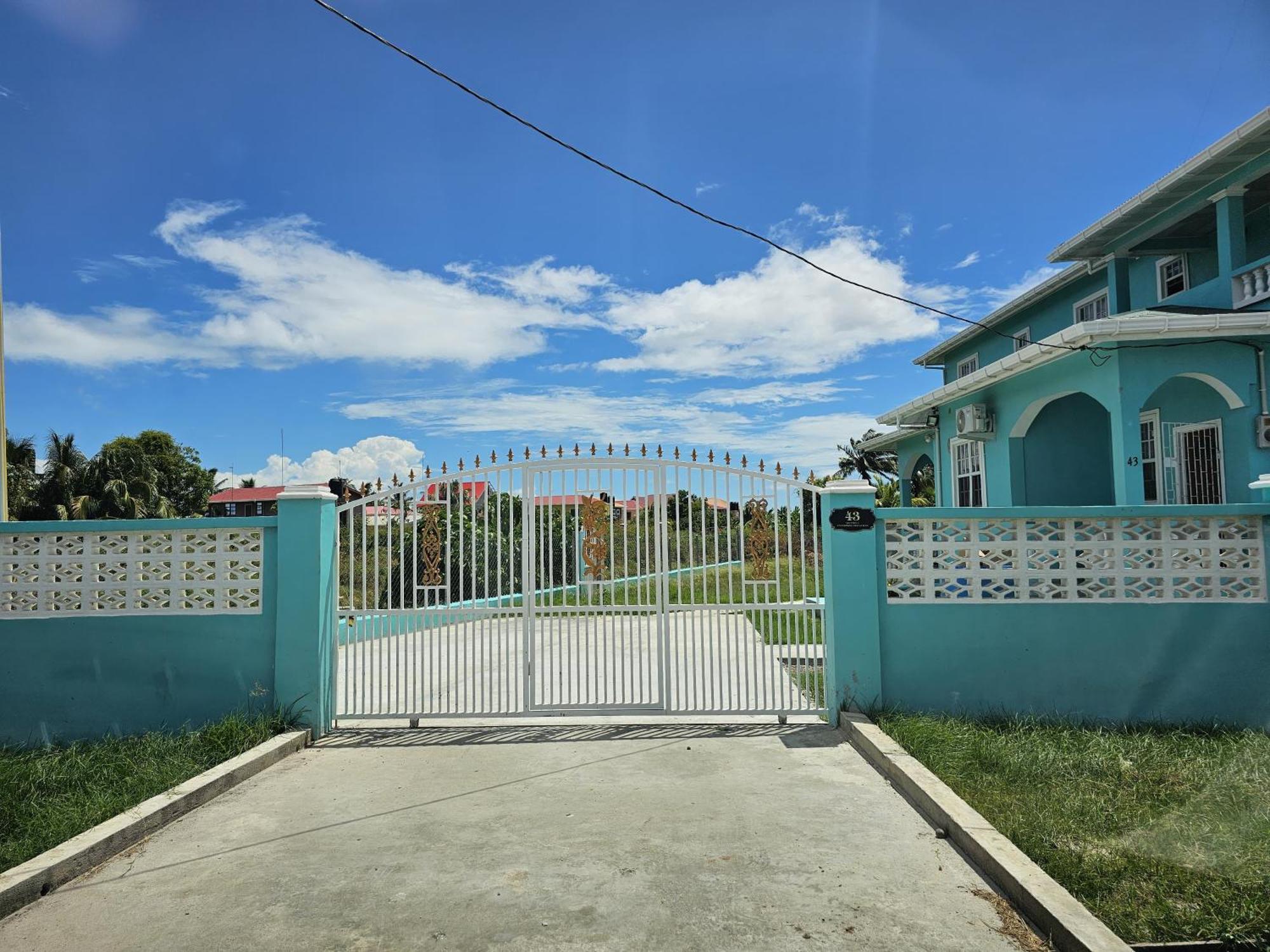 Blue Villa Apartment, East Coast Demerara Georgetown Exterior photo